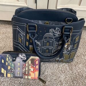 Loungefly Diagon Alley Harry Potter handbag with matching wallet & bag charm